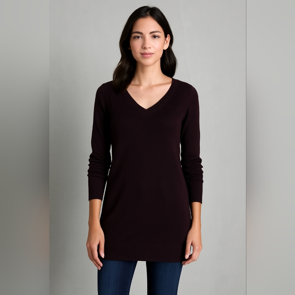Forever 21 Women's Dark Maroon V-Neck Sweater